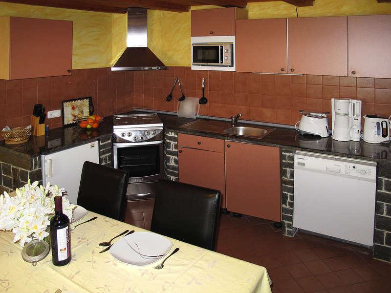 Holiday Home Kaštel Стая снимка